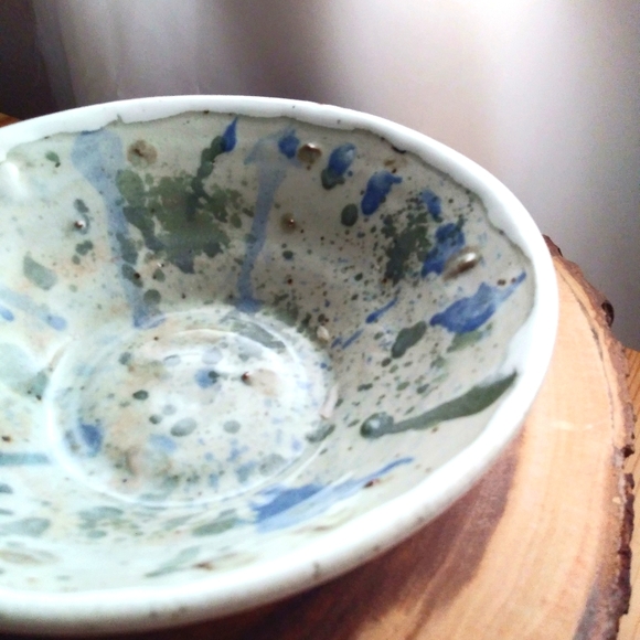 Vintage Hand Thrown Glazed Ceramic Bowl - Picture 13 of 13
